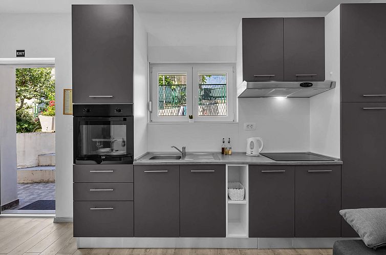 Appartement Wohnung Sunny Garden von Ana A2