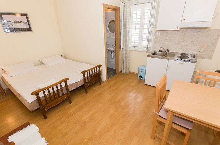Appartement Atelier Jakov A1