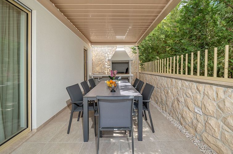 Vakantiehuis Neue Villa Adore