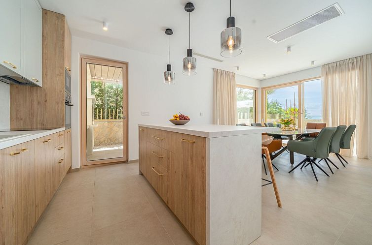 Vakantiehuis Neue Villa Adore