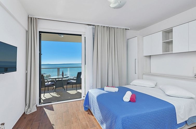 Vakantiehuis Villa Infinite mit Schwimmbad und Meerblick