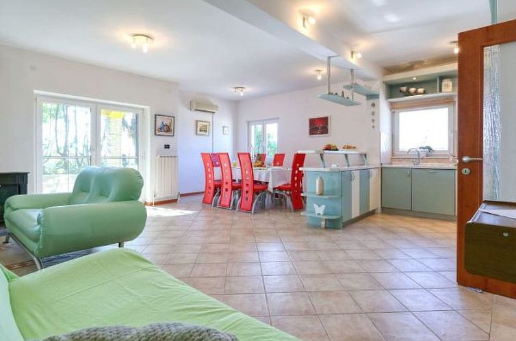 Vakantiehuis Villa Ana with large pool