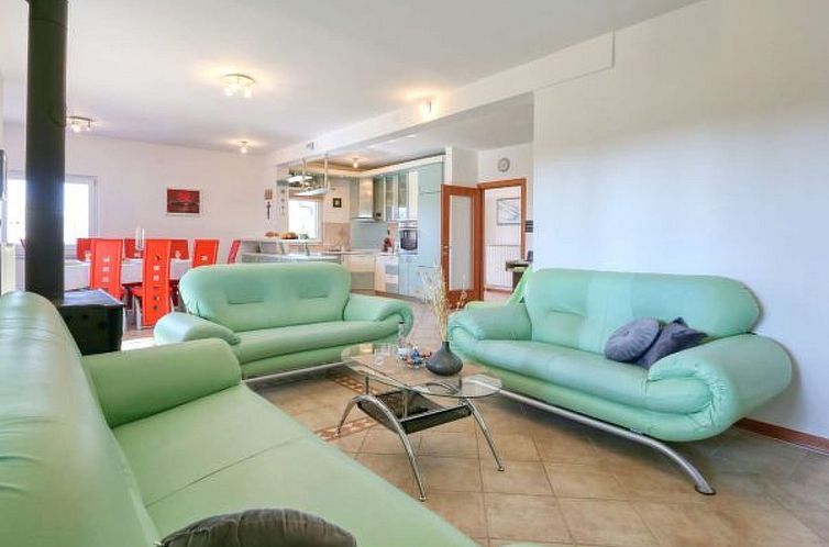 Vakantiehuis Villa Ana with large pool