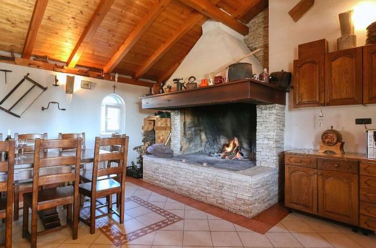 Vakantiehuis Villa Ana with large pool