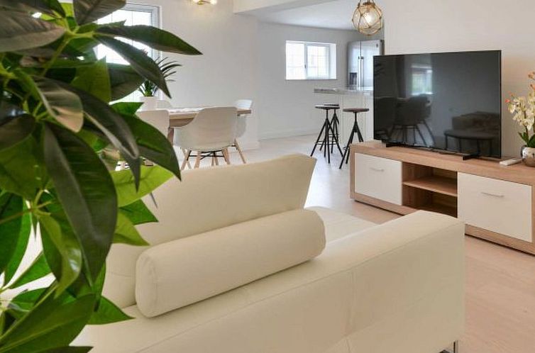 Vakantiehuis Luxury Villa Maria with large pool