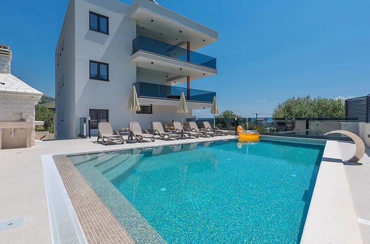 Unterkunft 1032317 - Ferienhaus Dalmatien - Vakantiehuis Villa VID