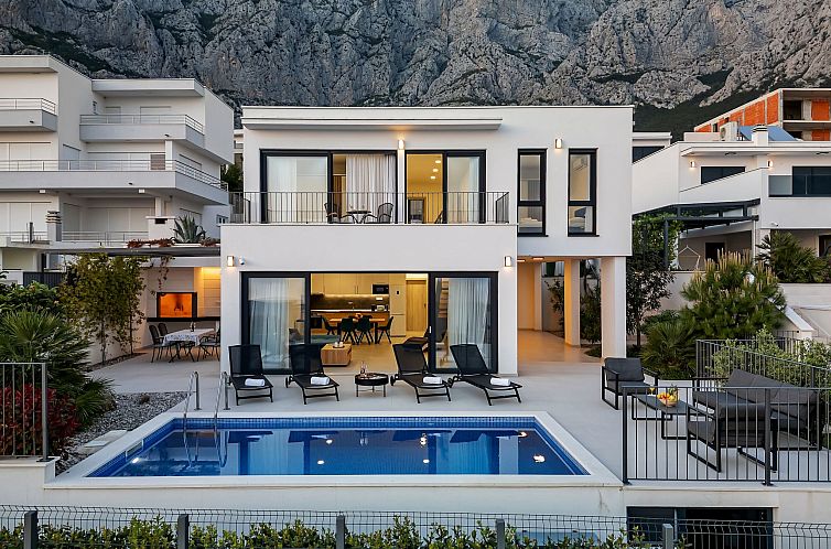 Vakantiehuis Komplex - Villa Oliver