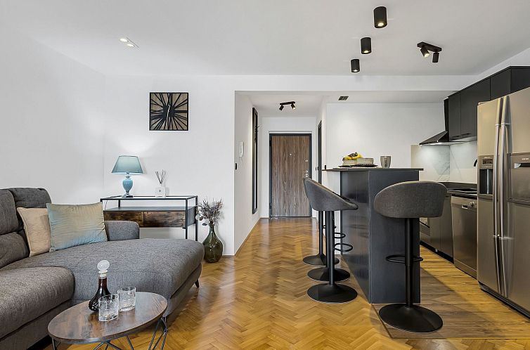 Guest house 1032331 - Apartment Dalmatia - Appartement Apartment Sanja  Makarska Center