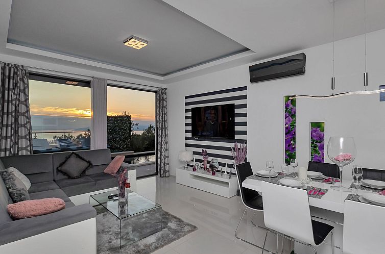 Vakantiehuis in Makarska mit Privatem Pool