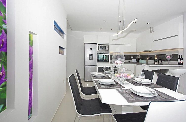 Vakantiehuis in Makarska mit Privatem Pool