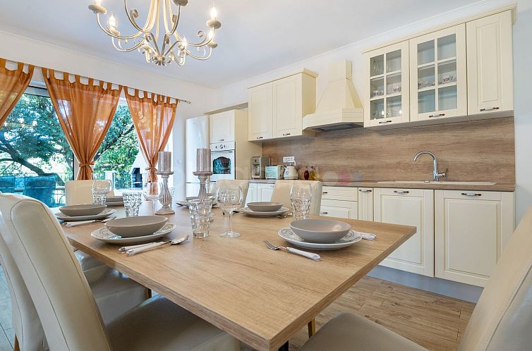 Vakantiehuis ★ Modern Villa Gabrielle★ Private Pool ★ 