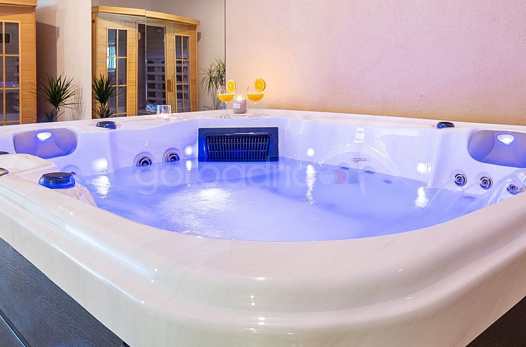 Vakantiehuis ★ Modern Villa Gabrielle★ Private Pool ★ 