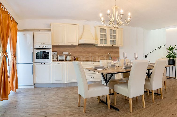 Vakantiehuis ★ Modern Villa Gabrielle★ Private Pool ★ 