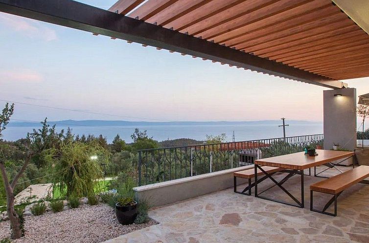 Unterkunft 1032347 - Ferienhaus Dalmatien - Vakantiehuis Stylische Villa -Tres Chic- in Makarska