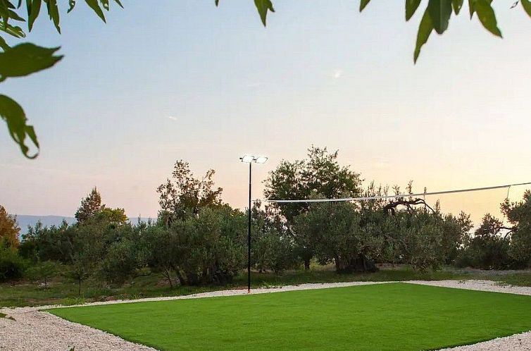 Vakantiehuis Stylische Villa -Tres Chic- in Makarska