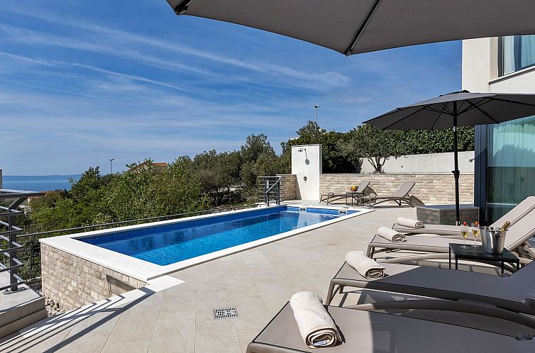 Vakantiehuis Villa Oscar mit Pool