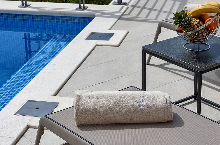 Vakantiehuis Villa Oscar mit Pool