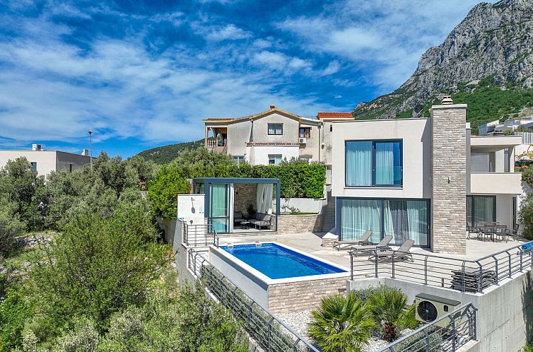 Vakantiehuis Villa Oscar mit Pool