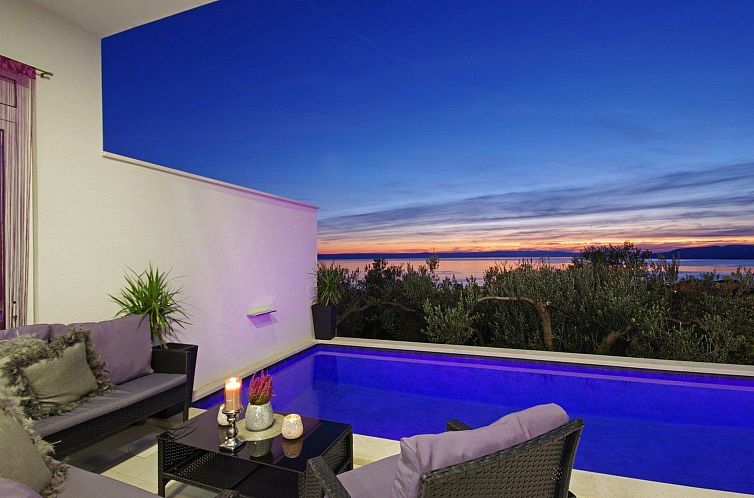 Vakantiehuis in Makarska mit Schöner Terrasse