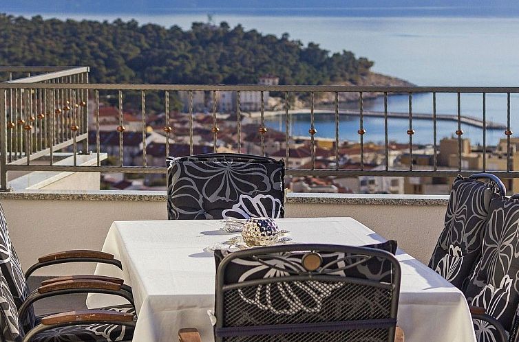 Unterkunft 1032388 - Appartement Dalmatien - Appartement Penthousewohnung mit Whirlpool und Meerblick