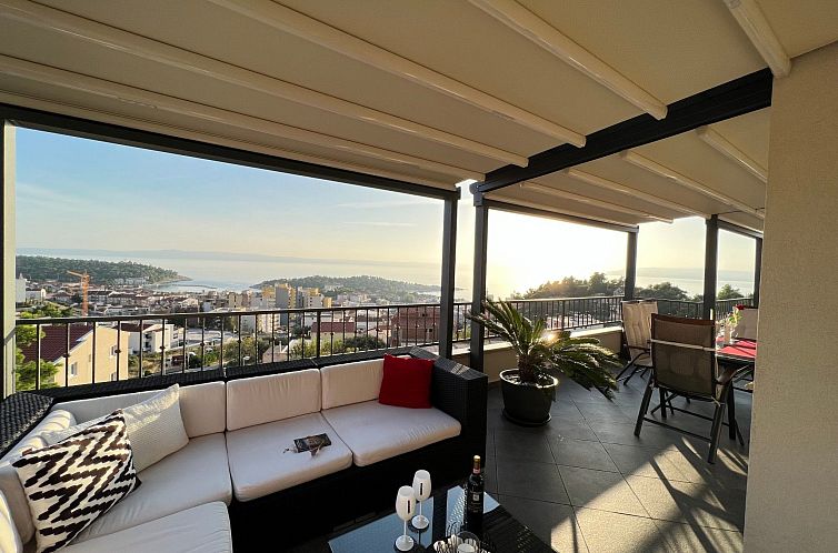 Appartement Penthousewohnung mit Whirlpool und Meerblick