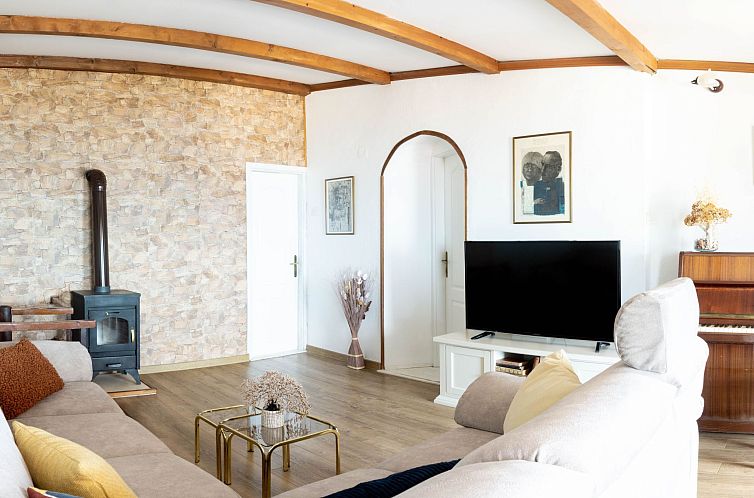 Vakantiehuis Schönes Haus in Makarska mit privatem Parkplat