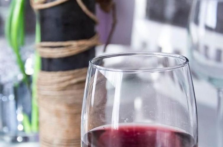 Vakantiehuis Schönes Haus in Makarska mit privatem Parkplat