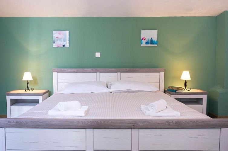 Vakantiehuis Schönes Haus in Makarska mit privatem Parkplat