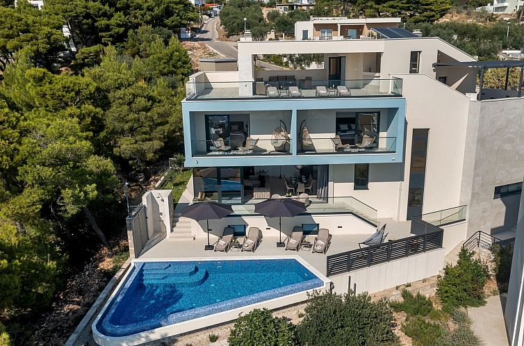 Vakantiehuis Villa Basak in Makarska