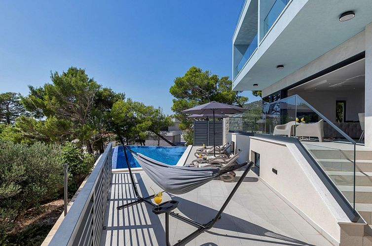 Vakantiehuis Villa Basak in Makarska