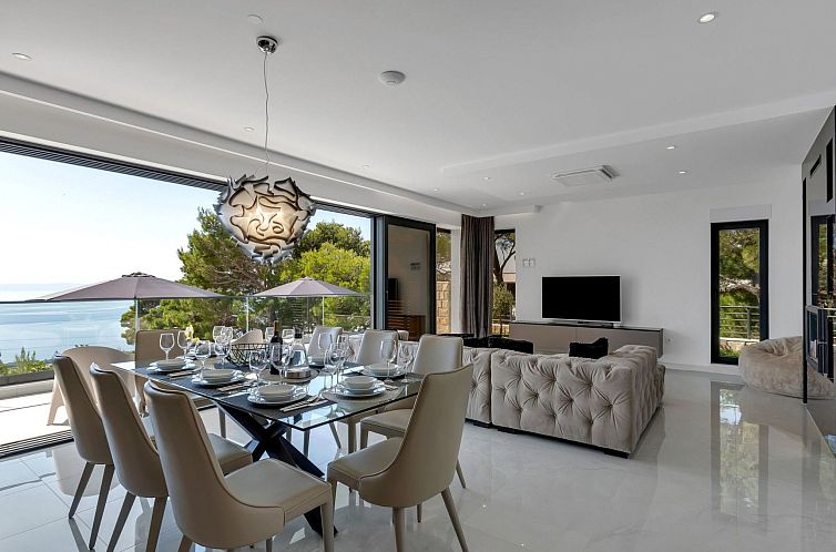 Vakantiehuis Villa Basak in Makarska