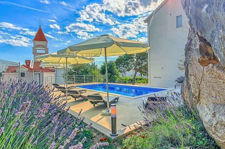 Unterkunft 1032425 - Ferienhaus Dalmatien - Vakantiehuis "Villa Rock" mit Blick auf das Wasser