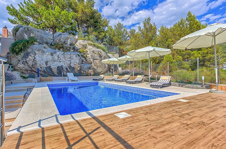 Vakantiehuis "Villa Rock" mit Blick auf das Wasser