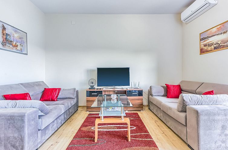 Vakantiehuis "Villa Rock" mit Blick auf das Wasser