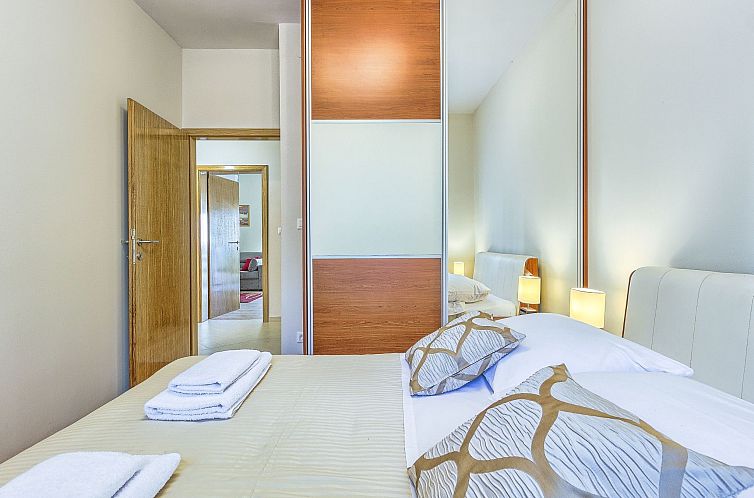 Vakantiehuis "Villa Rock" mit Blick auf das Wasser