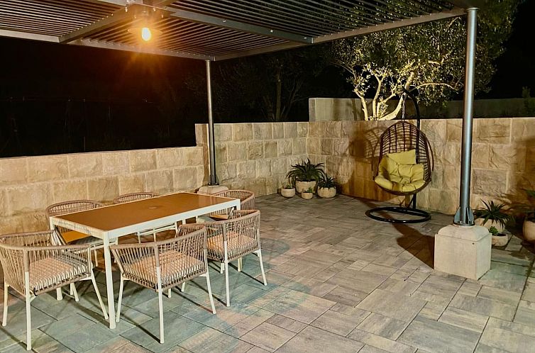 Vakantiehuis Villa mit beheiztem Infinity-Pool und Massaged?