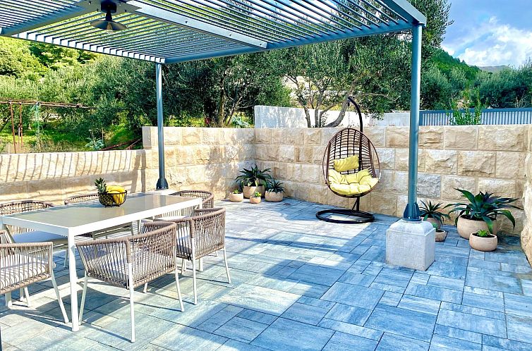 Vakantiehuis Villa mit beheiztem Infinity-Pool und Massaged?