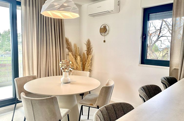 Vakantiehuis Villa mit beheiztem Infinity-Pool und Massaged?