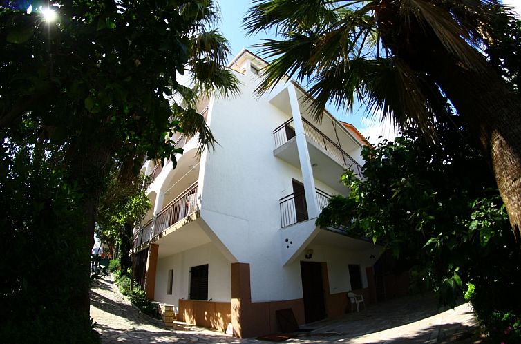 Appartement mit Privatparkplatz