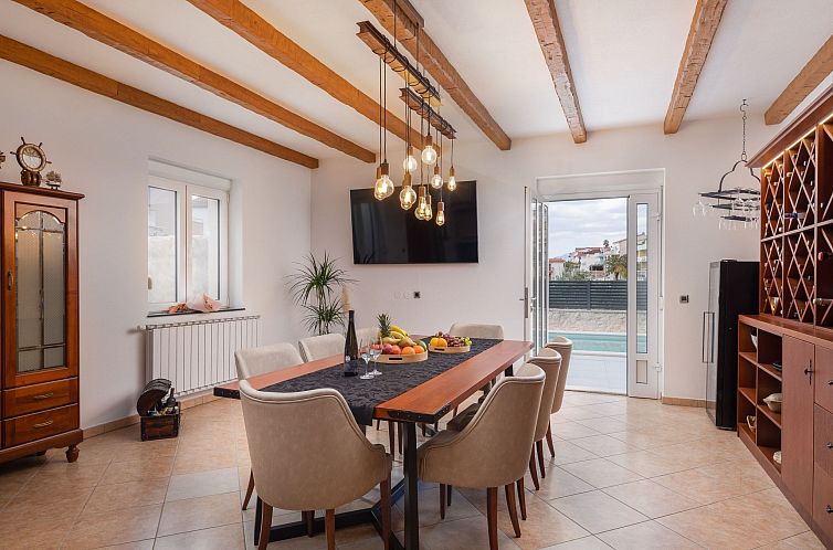 Vakantiehuis Luxuriöse Villa Elais für 10 Personen