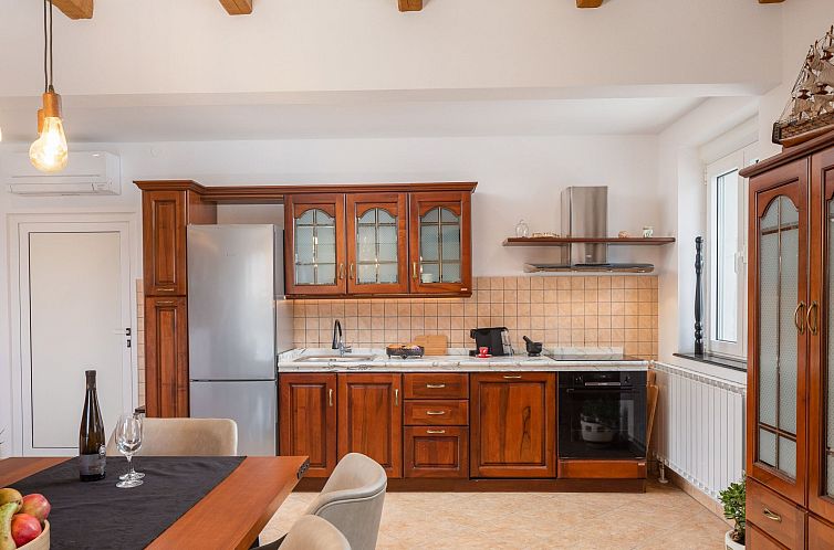 Vakantiehuis Luxuriöse Villa Elais für 10 Personen