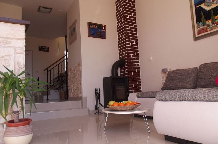 Vakantiehuis "Villa Petar" mit Infinity Pool