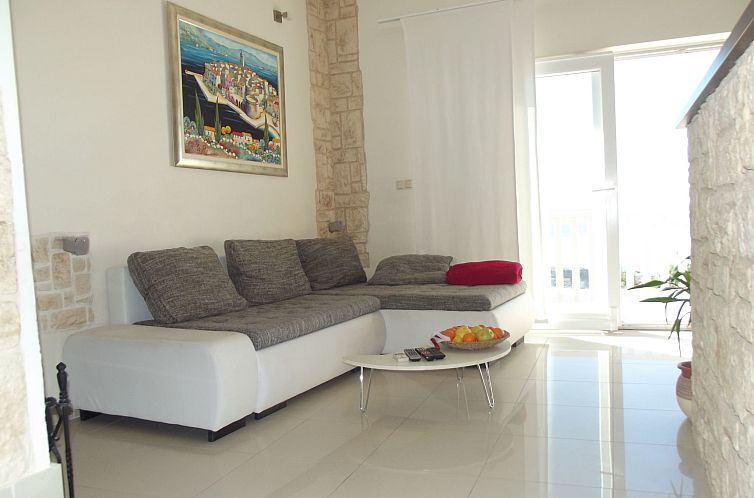 Vakantiehuis "Villa Petar" mit Infinity Pool