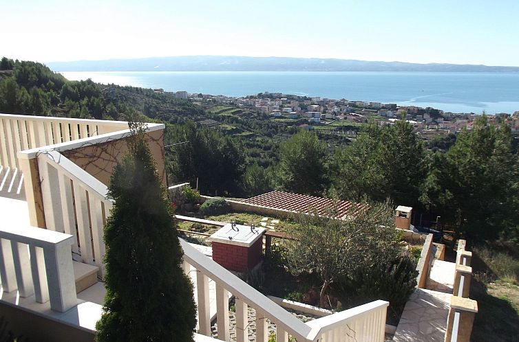 Vakantiehuis "Villa Petar" mit Infinity Pool