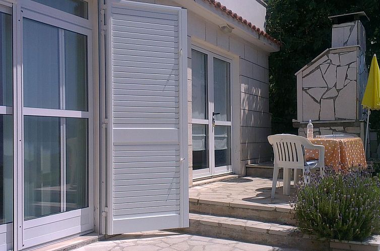 Appartement Vedran' Ferienwohnung mit Wasserblick