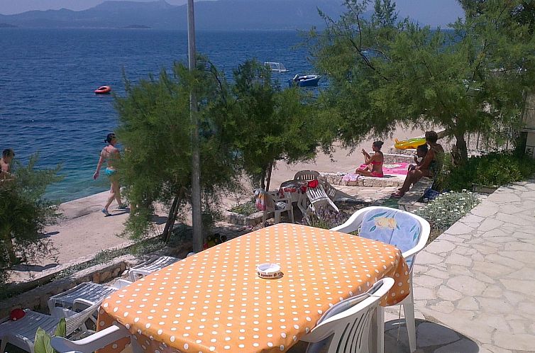 Appartement Vedran' Ferienwohnung mit Wasserblick