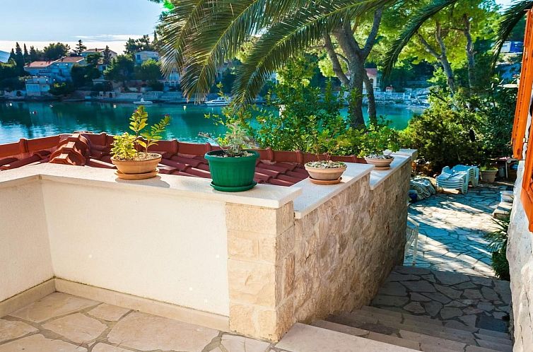 Vakantiehuis "Haus Gluscevic" direkt am Strand