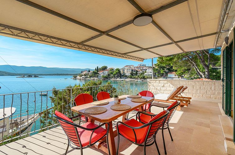 Vakantiehuis "Haus Gluscevic" direkt am Strand