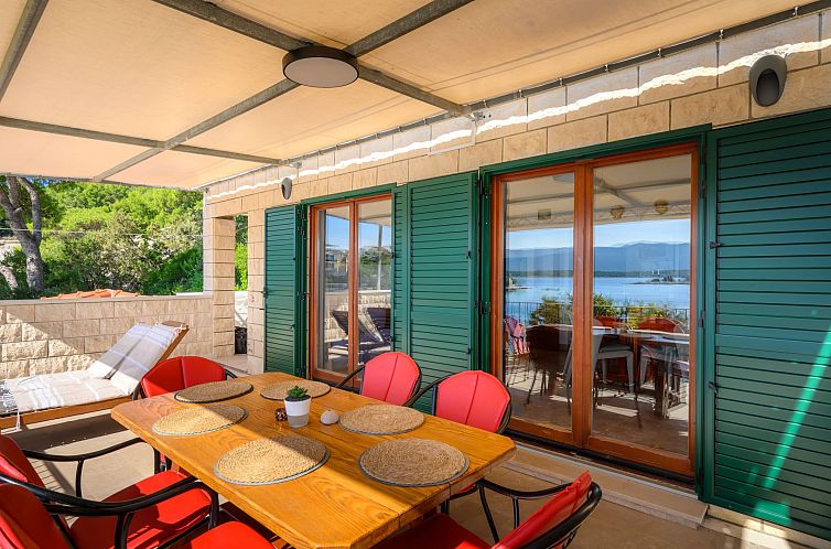 Vakantiehuis "Haus Gluscevic" direkt am Strand