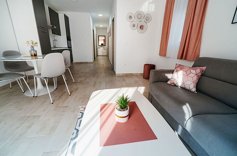 Appartement "Gray" mit Blick auf das Wasser